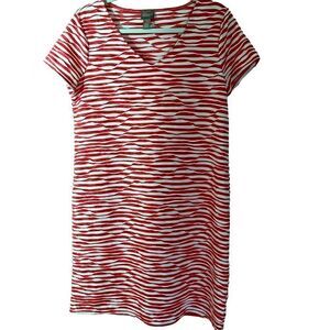 Chico’s Juxtaposition Of Stripes and Wavy Textures on This Red Waves V Neck